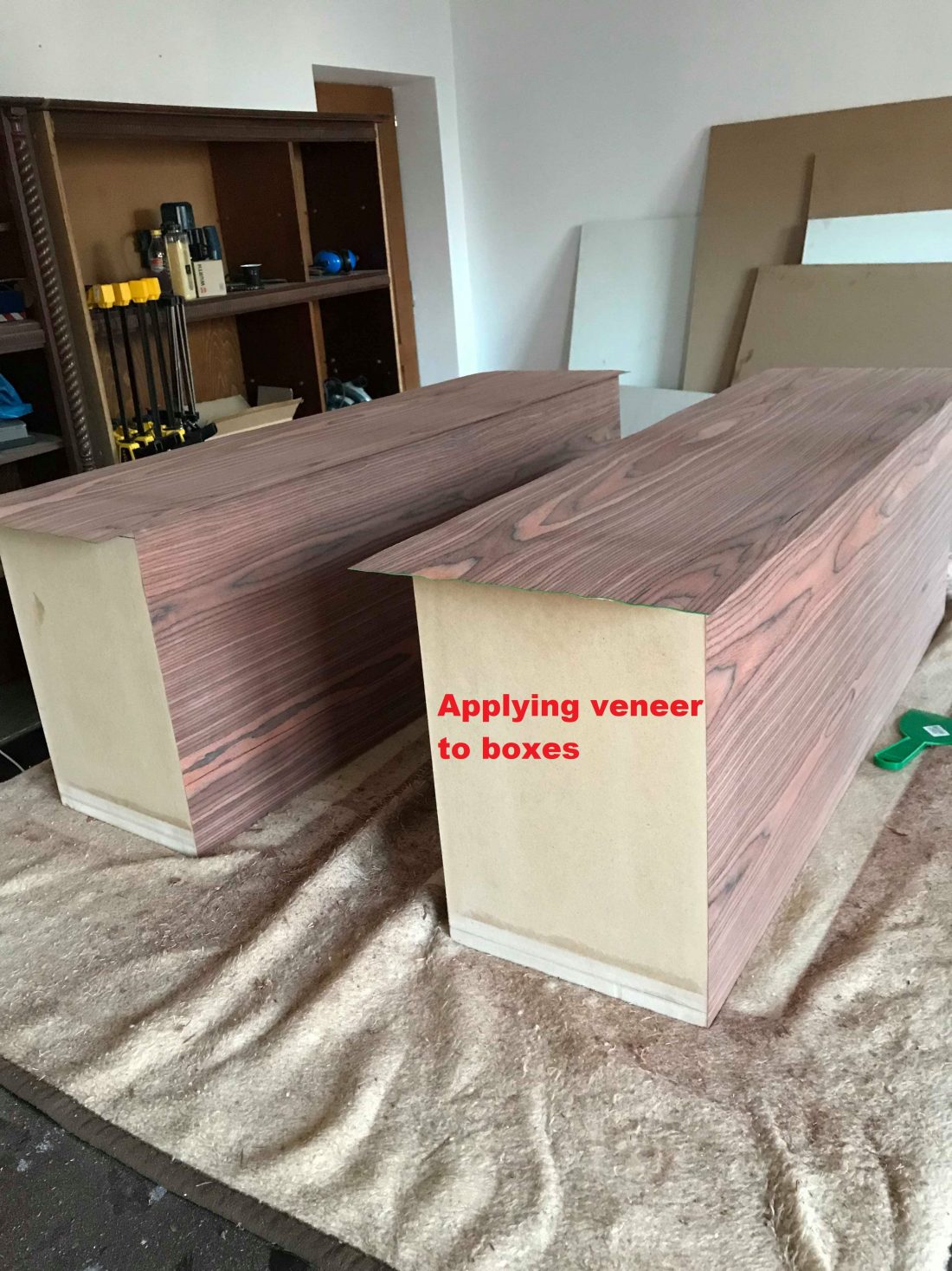 apply veneer to boxes